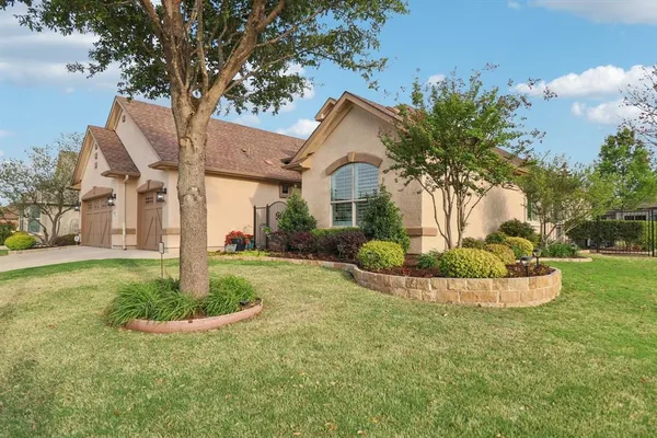 $750,000 | 9813 Lindenwood Trail, Denton, TX 76207