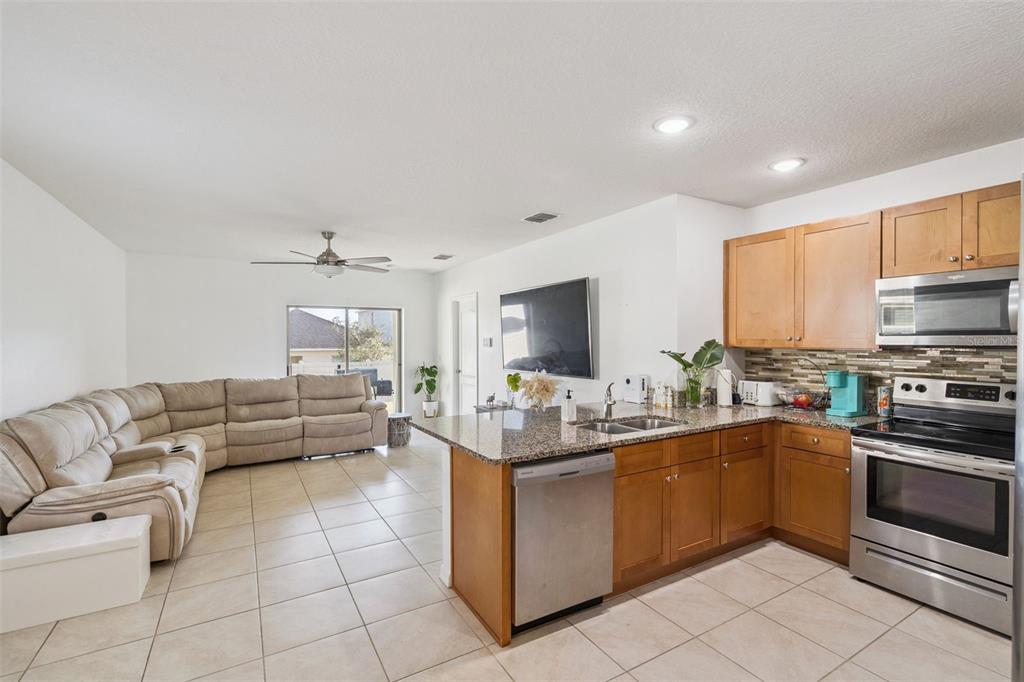 3041 Timber Hawk Circle Ocoee, FL 34761 - Photo 6 of 20