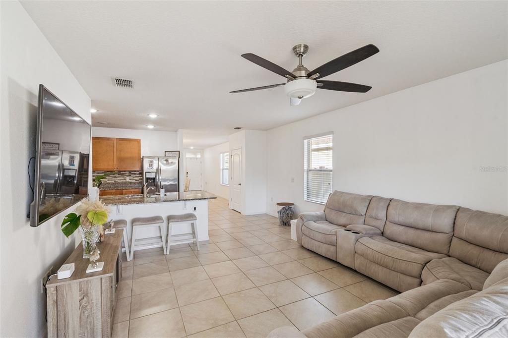 3041 Timber Hawk Circle Ocoee, FL 34761 - Photo 7 of 20