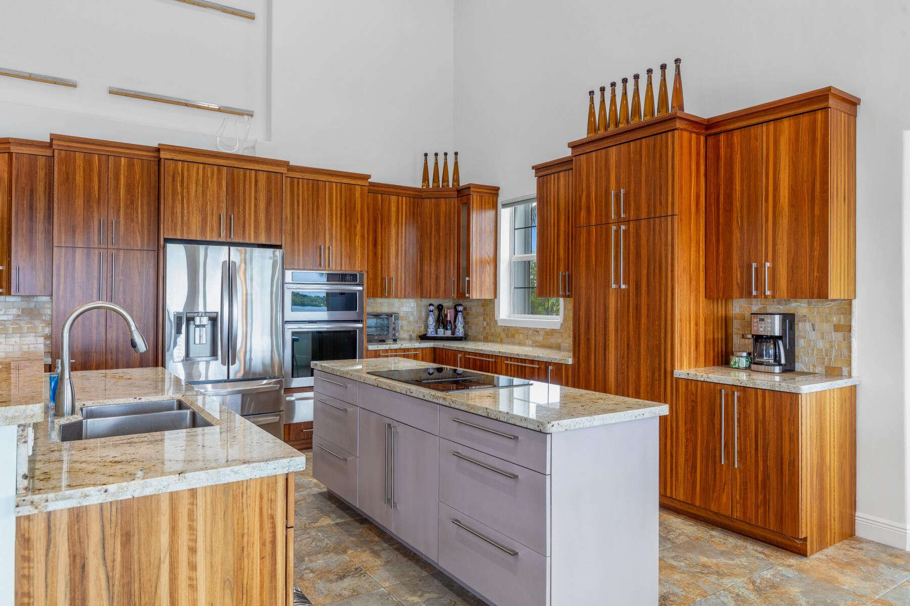 21 Mutiny Place Key Largo, FL 33037 - Photo 34 of 57 Stainless steel appliances