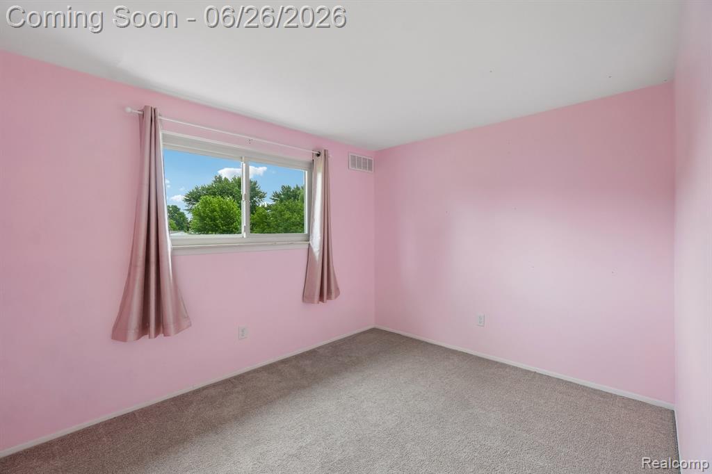 6046 Wedgewood Road Canton, MI 48187 - Photo 24 of 46