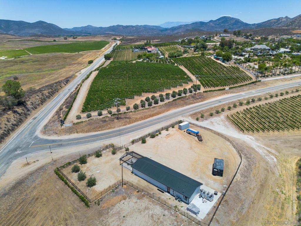 36051 East Benton Road Temecula, CA 92592 - Photo 24 of 42