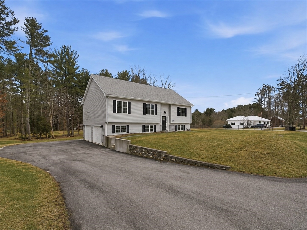661 Wheelwright Road Barre, MA 01005 - Photo 1 of 31 Gallery Image 1