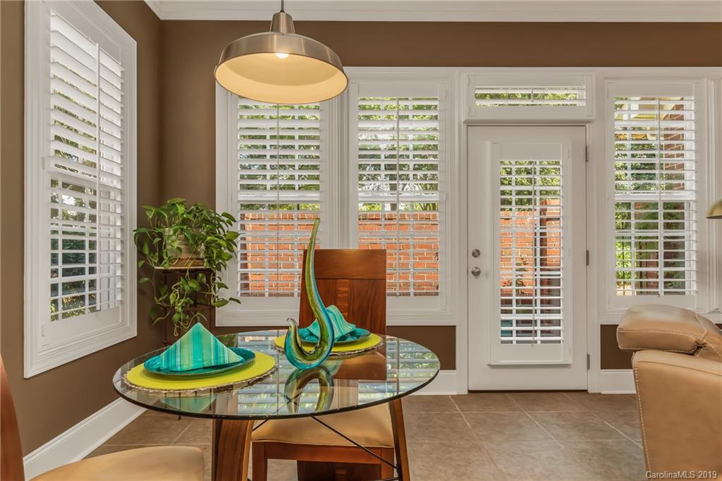 6301 Wakehurst Road Charlotte, NC 28226 - Photo 11 of 46