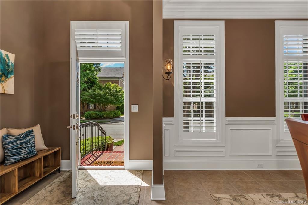 6301 Wakehurst Road Charlotte, NC 28226 - Photo 5 of 46