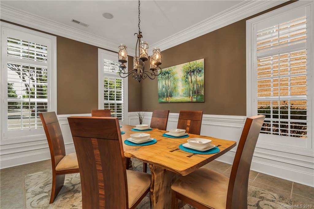 6301 Wakehurst Road Charlotte, NC 28226 - Photo 7 of 46