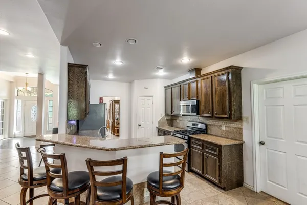 $565,000 | 7511 King Street, Manvel, TX 77578
