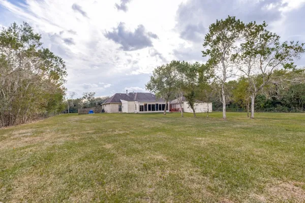 $565,000 | 7511 King Street, Manvel, TX 77578