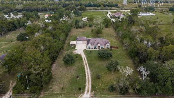 $565,000 | 7511 King Street, Manvel, TX 77578