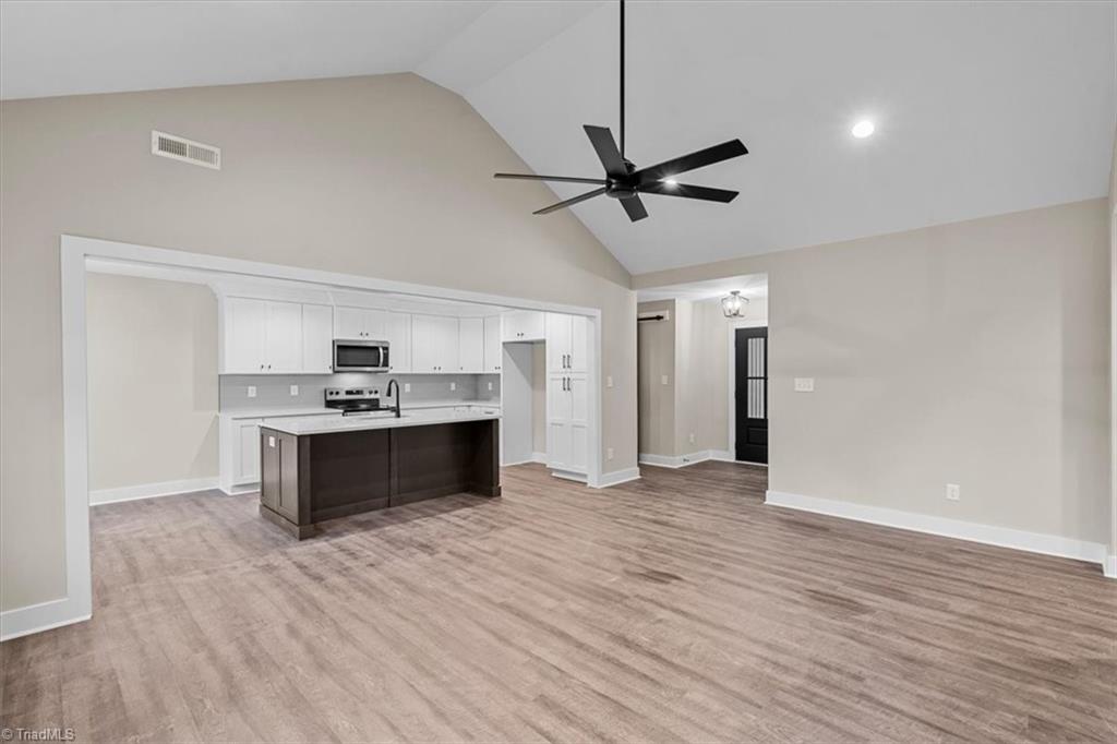 125 Albertson Road Thomasville, NC 27360 - Photo 9 of 44