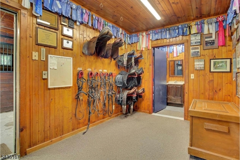 41 Farmersville Road Califon, NJ 07830 - Photo 31 of 38