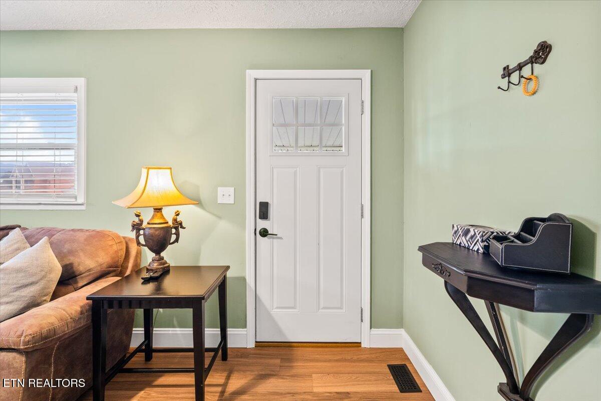 150 Connor Street Jacksboro, TN 37757 - Photo 4 of 21 07-Connor St