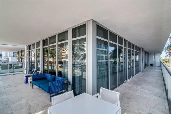 $11,500 | 3737 Collins Avenue, Unit S203, Miami Beach, FL 33140