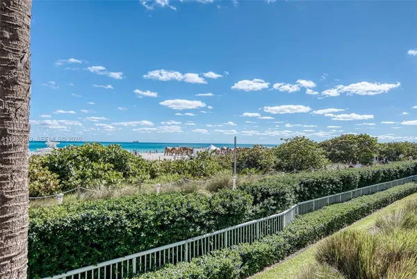 $11,500 | 3737 Collins Avenue, Unit S203, Miami Beach, FL 33140