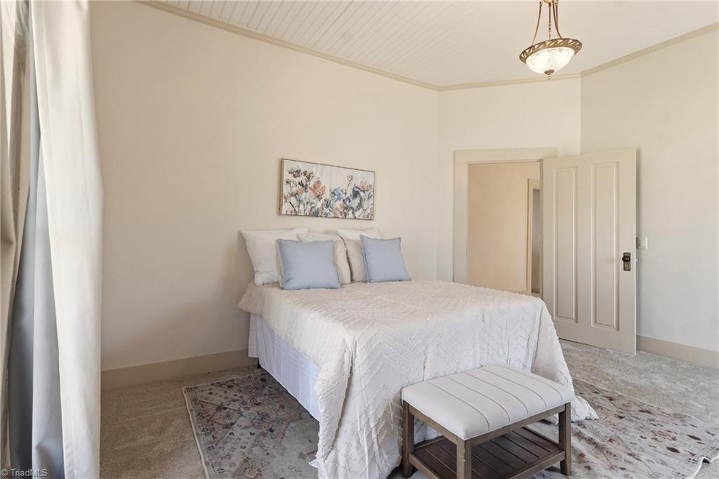 505 West Decatur Street Madison, NC 27025 - Photo 13 of 42