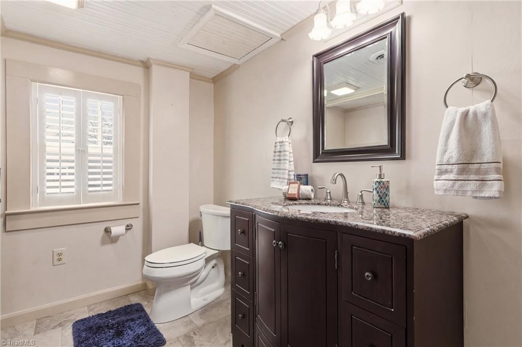 505 West Decatur Street Madison, NC 27025 - Photo 14 of 42