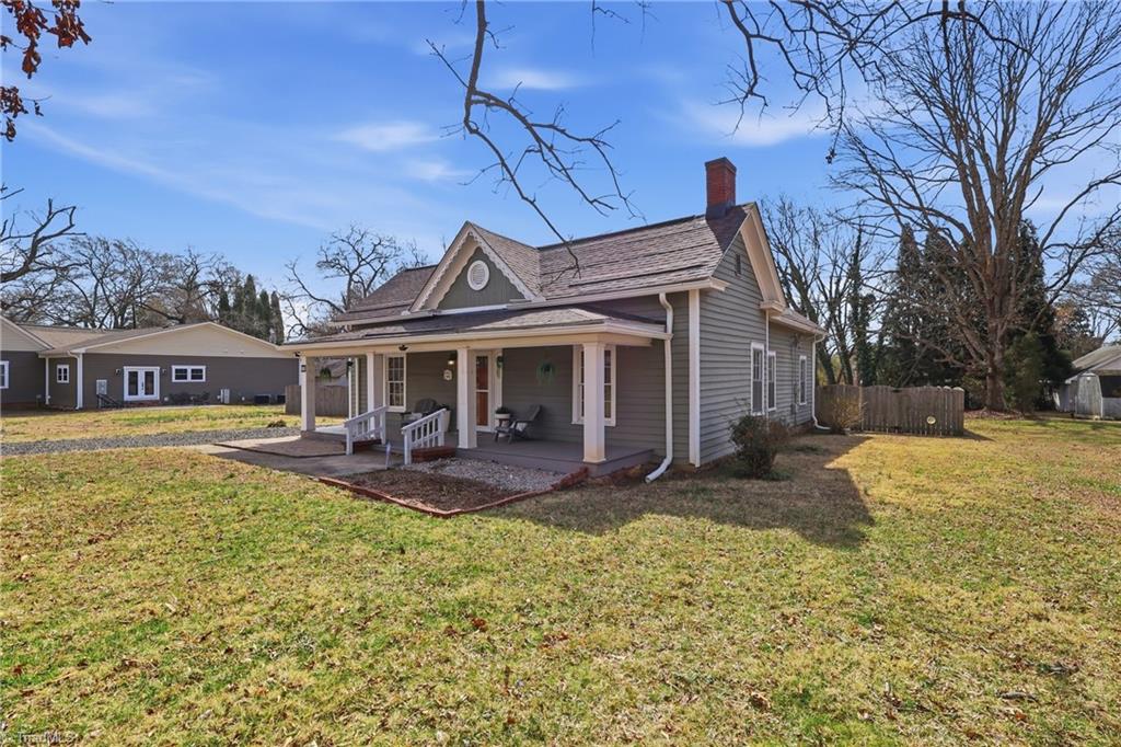 505 West Decatur Street Madison, NC 27025 - Photo 2 of 42