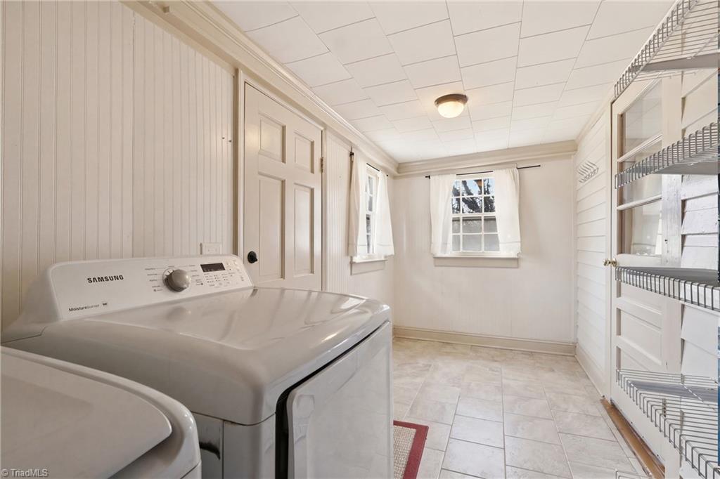 505 West Decatur Street Madison, NC 27025 - Photo 30 of 42