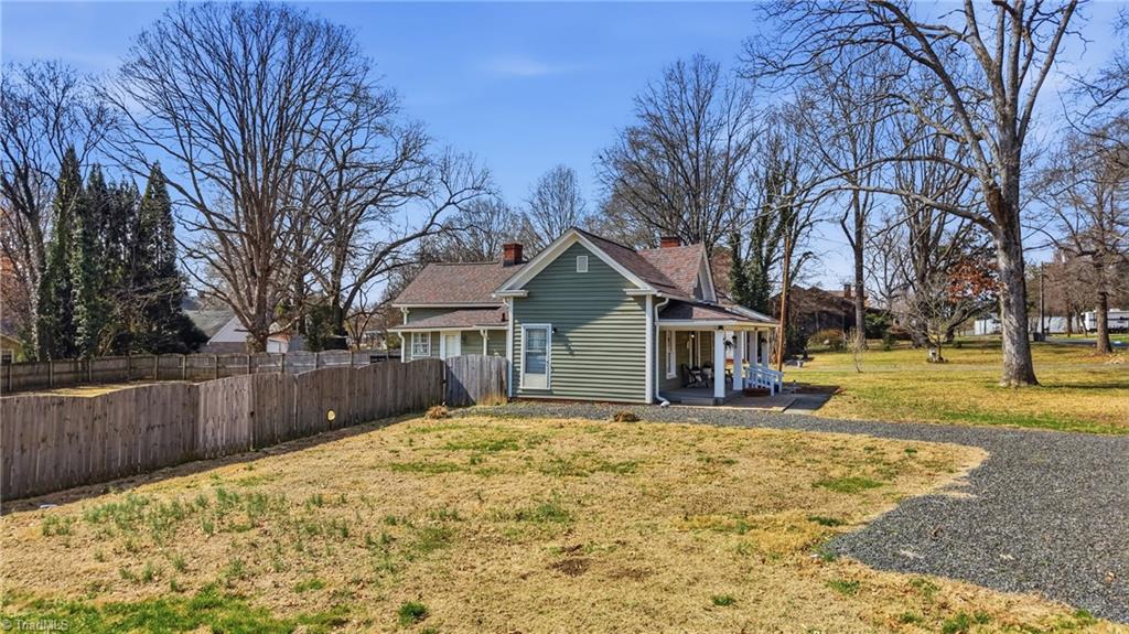 505 West Decatur Street Madison, NC 27025 - Photo 34 of 42