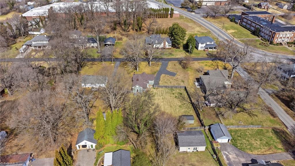 505 West Decatur Street Madison, NC 27025 - Photo 40 of 42