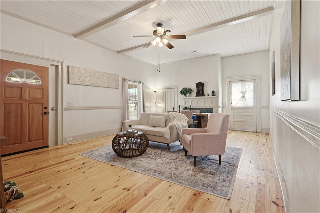 505 West Decatur Street Madison, NC 27025 - Photo 6 of 42