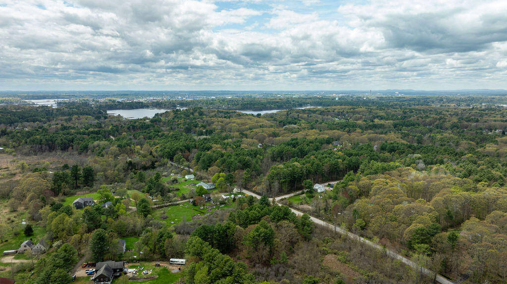 25 Bartlett Road Kittery, ME 03905 - Photo 5 of 14 DJI_0001-HDR-2
