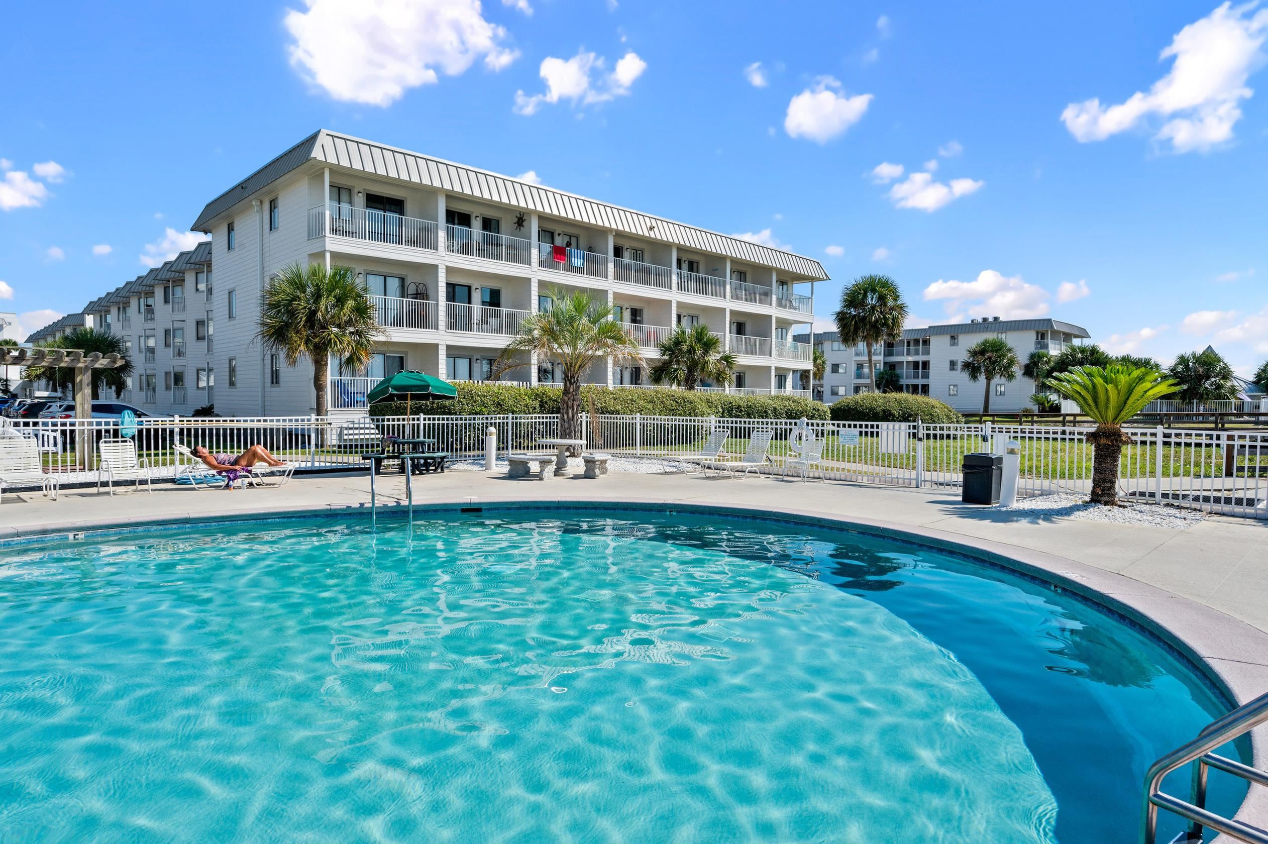 400 Plantation Road, Unit 4309 Gulf Shores, AL 36542 - Photo 32 of 43 Pool