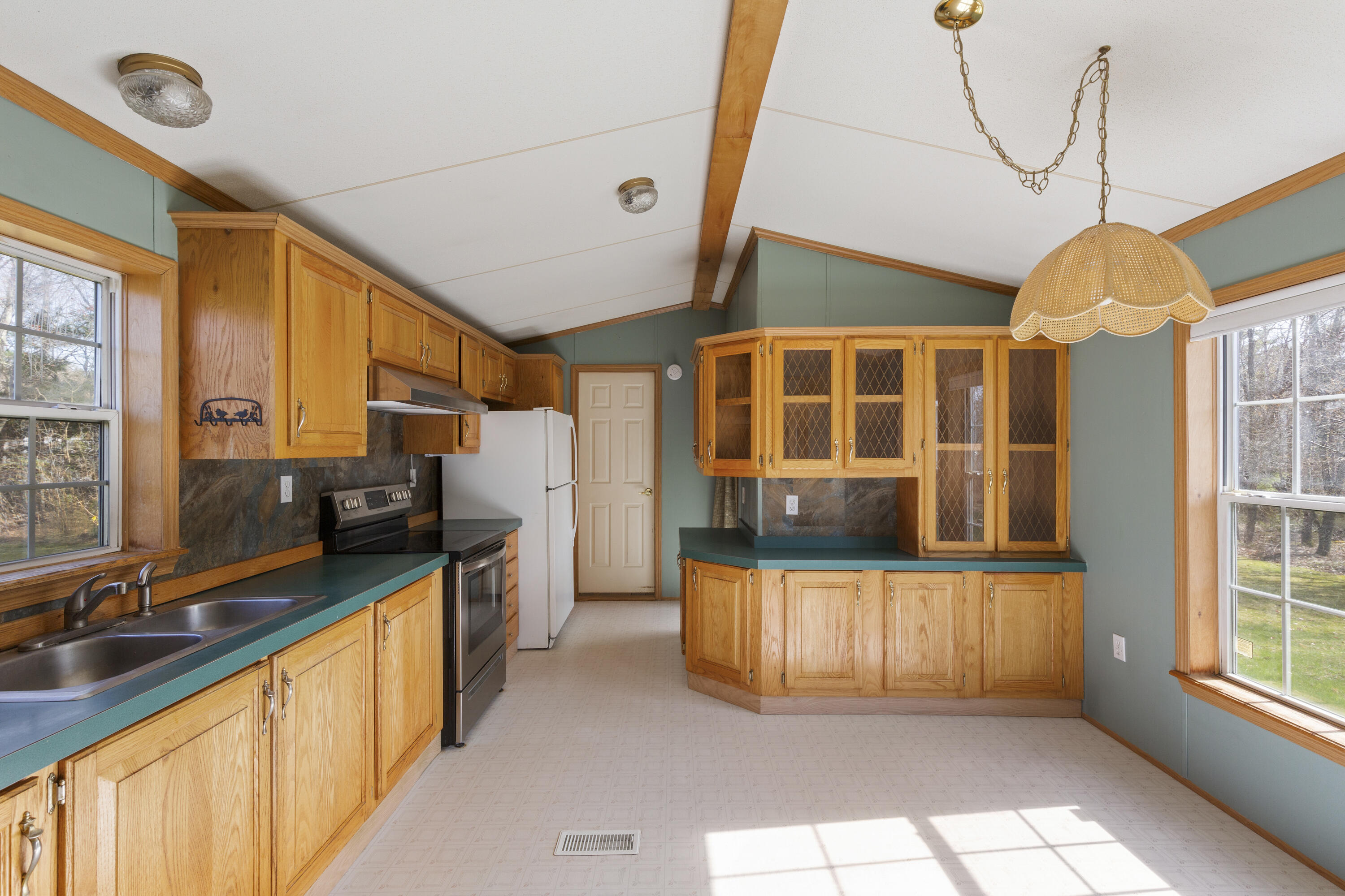 19 Fogler Road Hope, ME 04847 - Photo 10 of 20 12-19FoglerRd-Hope-KS