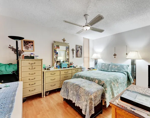 $180,000 | 5929 Coral Lake Drive, Unit 305, Margate, FL 33063