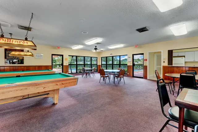 $180,000 | 5929 Coral Lake Drive, Unit 305, Margate, FL 33063
