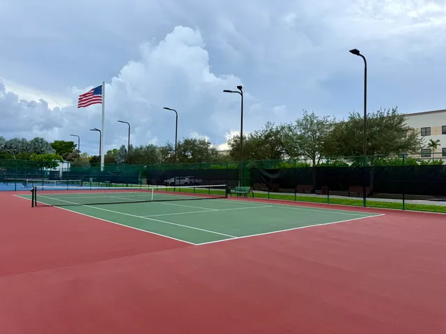 $180,000 | 5929 Coral Lake Drive, Unit 305, Margate, FL 33063