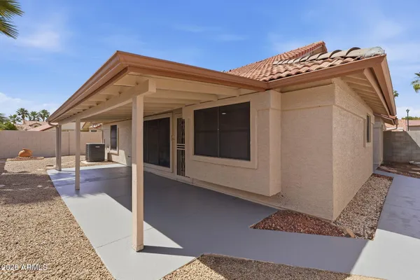 $549,999 | 7113 West Julie Drive, Glendale, AZ 85308