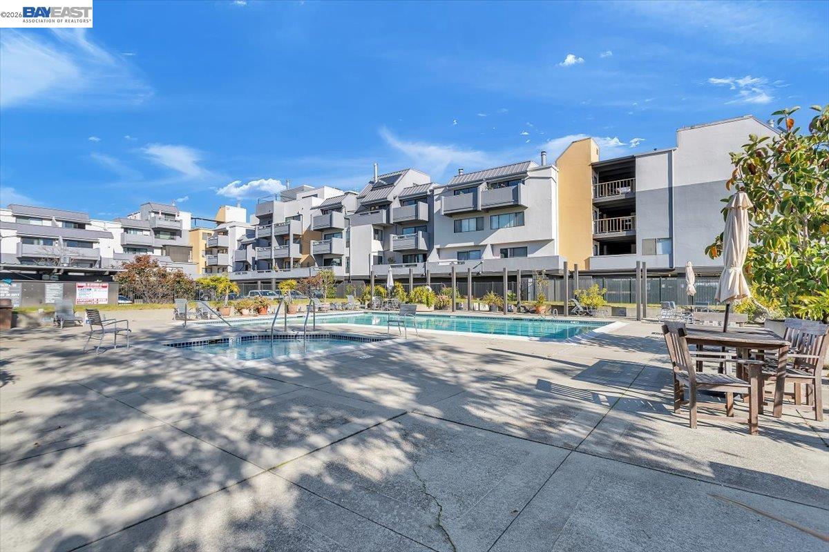 7 Embarcadero, Unit 312 Oakland, CA 94607 - Photo 20 of 39