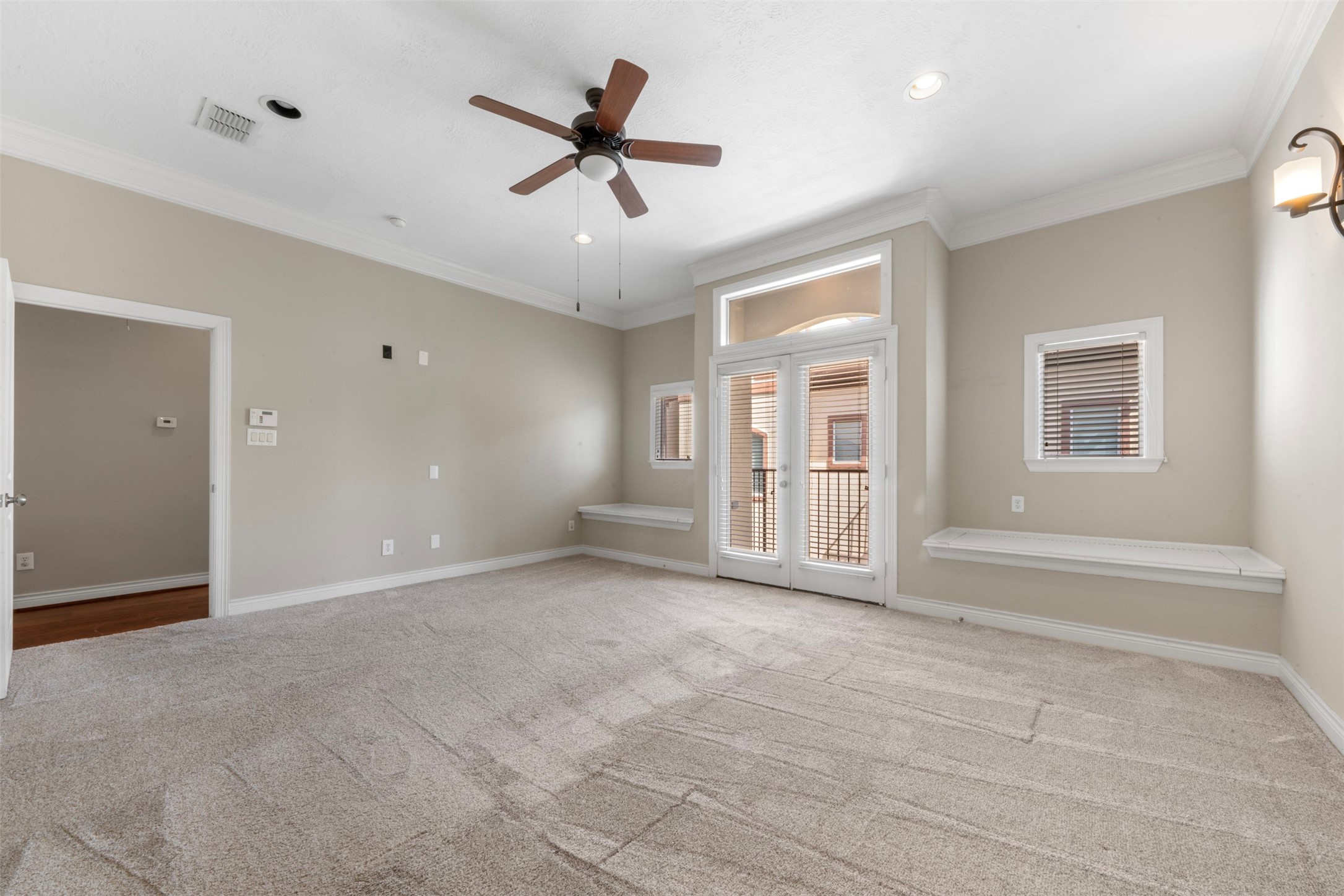 6524 Calder Street Houston, TX 77007 - Photo 14 of 28 a view of an empty room with a window