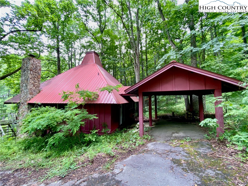 916 Harley Perry Road Zionville, NC 28698 - Photo 28 of 43 Gallery Image 28
