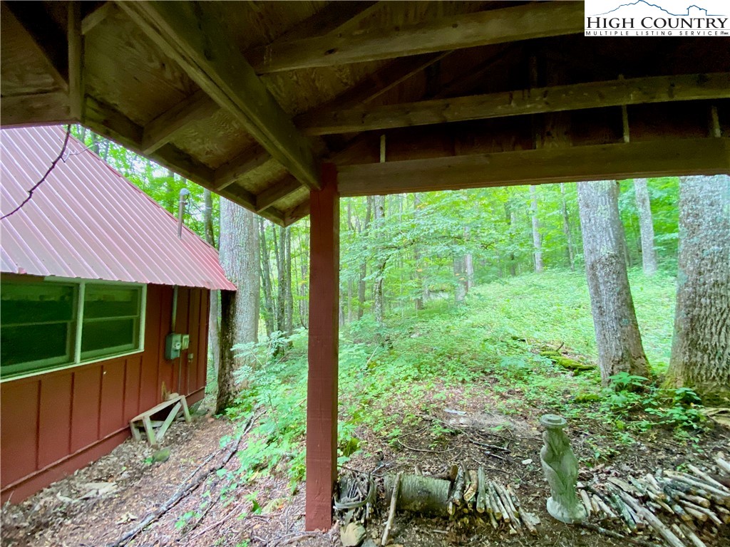 916 Harley Perry Road Zionville, NC 28698 - Photo 30 of 43 Gallery Image 30