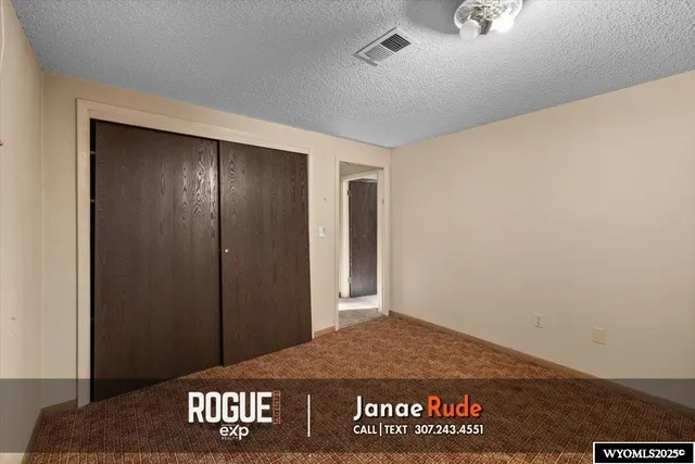 $220,000 | 1501 Erwin Street, Douglas, WY 82633