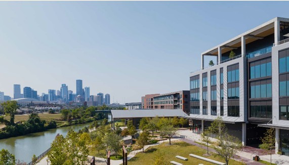 2747 Providence Street Houston, TX 77020 - Photo 15 of 16 a view of swimming pool with outdoor seating and a yard
