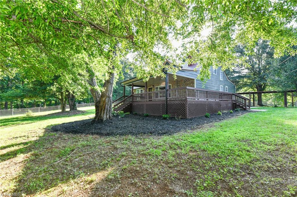595 Quesinberry Road Eden, NC 27288 - Photo 4 of 45 Gallery Image 4
