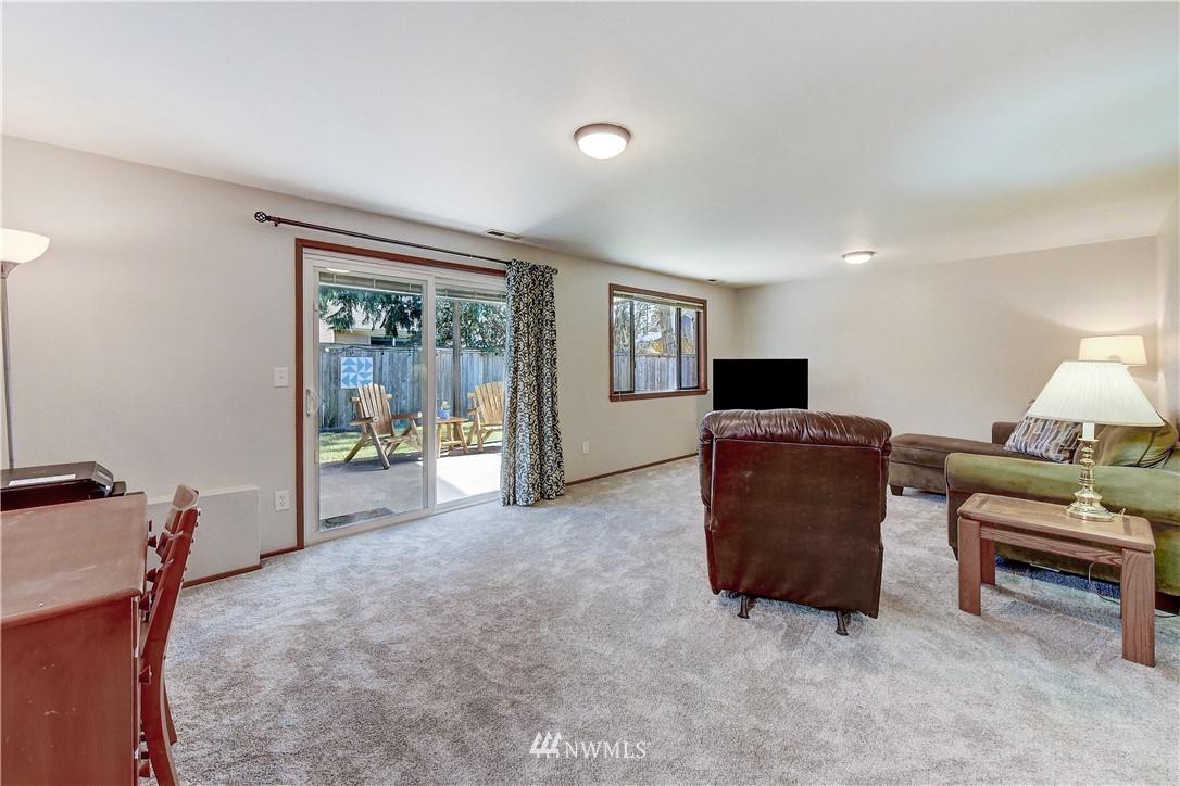 2607 182nd Street Southeast Bothell, WA 98012 - Photo 11 of 26 Gallery Image 11