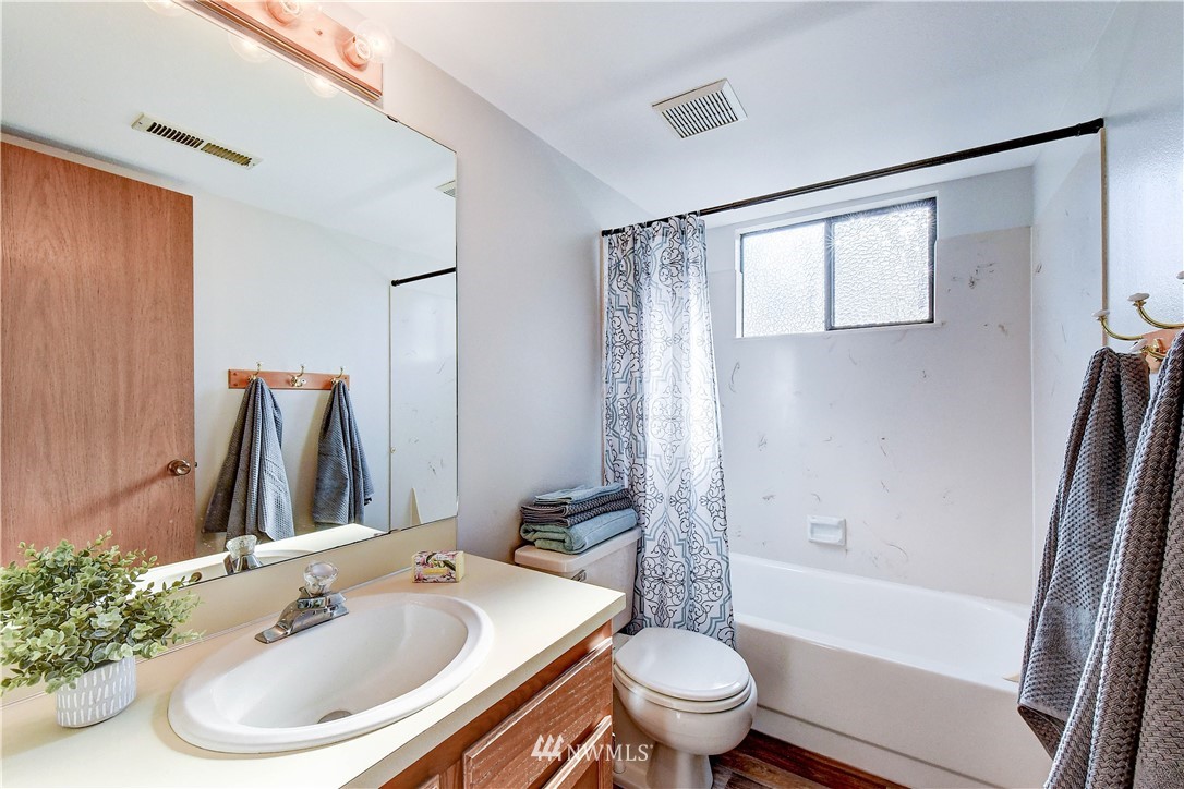 2607 182nd Street Southeast Bothell, WA 98012 - Photo 21 of 26 Gallery Image 21