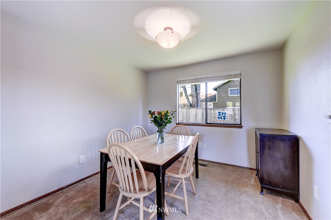 2607 182nd Street Southeast Bothell, WA 98012 - Photo 6 of 26 Gallery Image 6