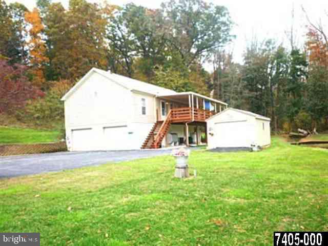 196 Lay Road Delta, PA 17314 - Photo 2 of 25 Gallery Image 2