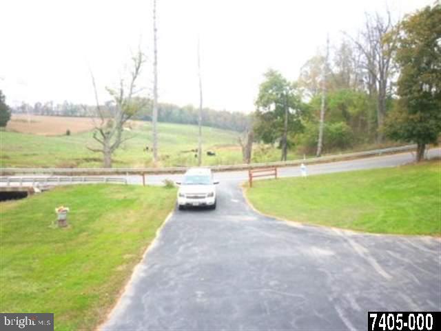 196 Lay Road Delta, PA 17314 - Photo 6 of 25 Gallery Image 6