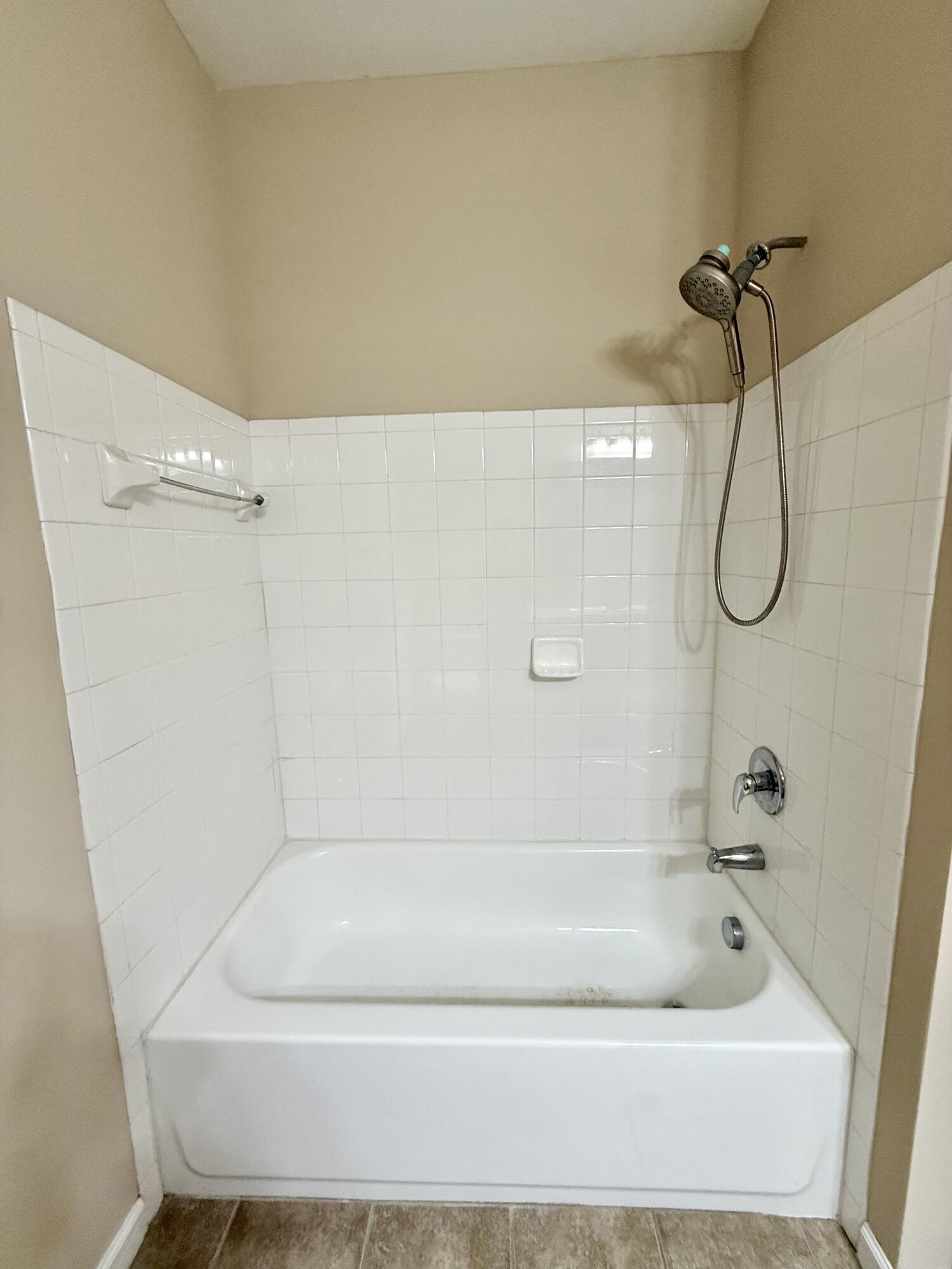 1755 Central Park Road, Unit 6112 Charleston, SC 29412 - Photo 10 of 16 BRAND NEW TUB COMING SOON!