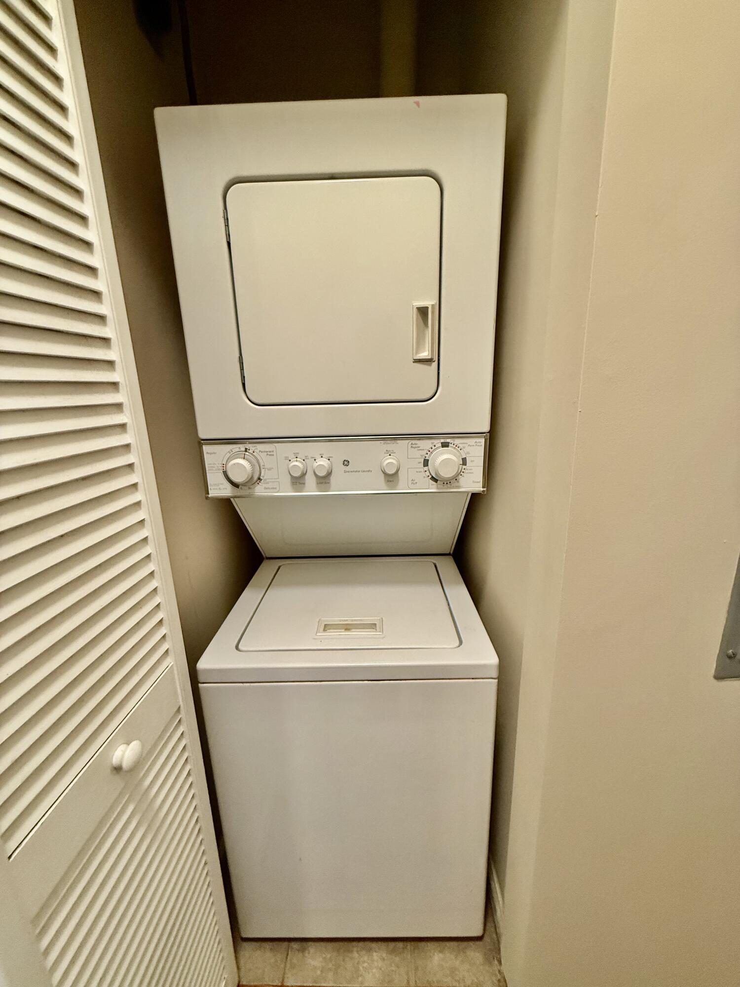 1755 Central Park Road, Unit 6112 Charleston, SC 29412 - Photo 11 of 16 stacked washer dryer