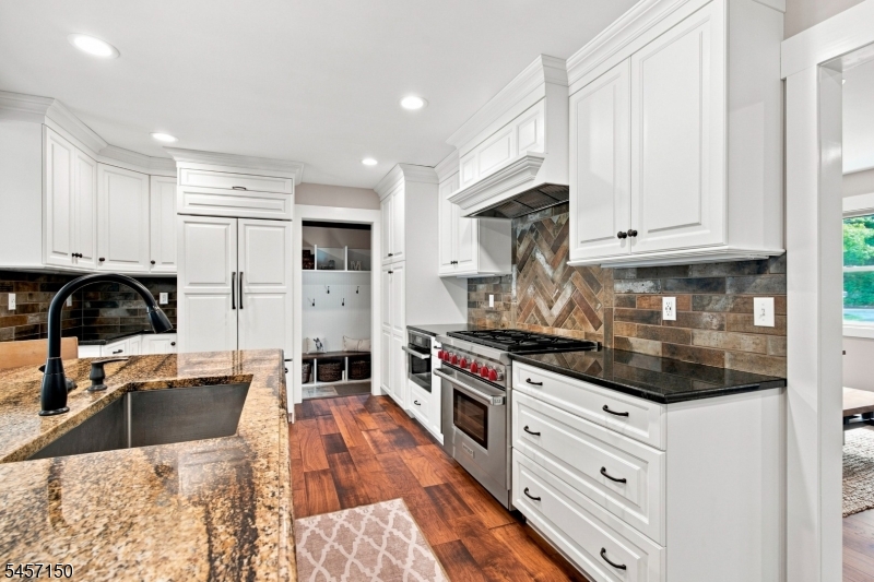 511 Openaki Road Denville, NJ 07834 - Photo 11 of 50 Gallery Image 11