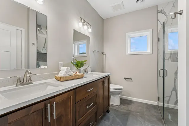 $492,000 | 4907 Evergreen Drive North, Hugo, MN 55038