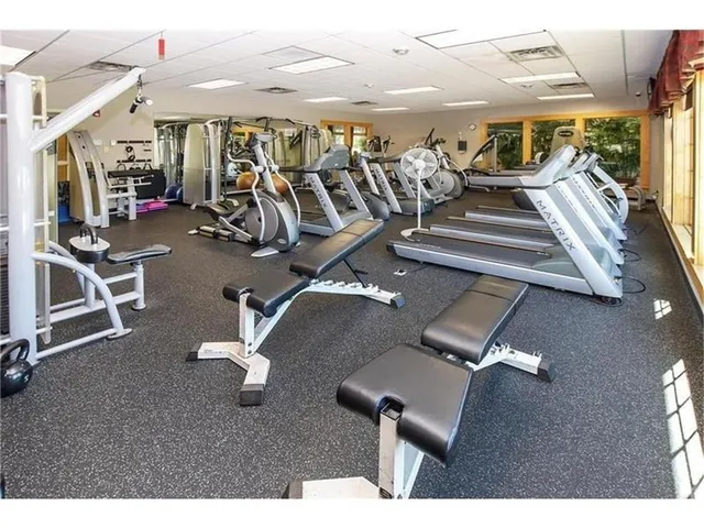 $492,000 | 4907 Evergreen Drive North, Hugo, MN 55038