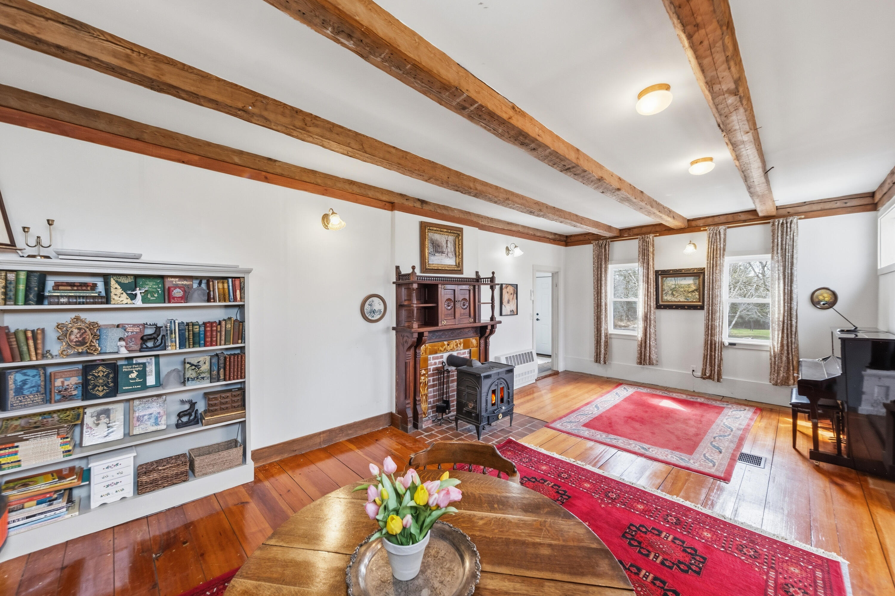 175 Quarry Road Waldoboro, ME 04572 - Photo 27 of 103 Living Room
